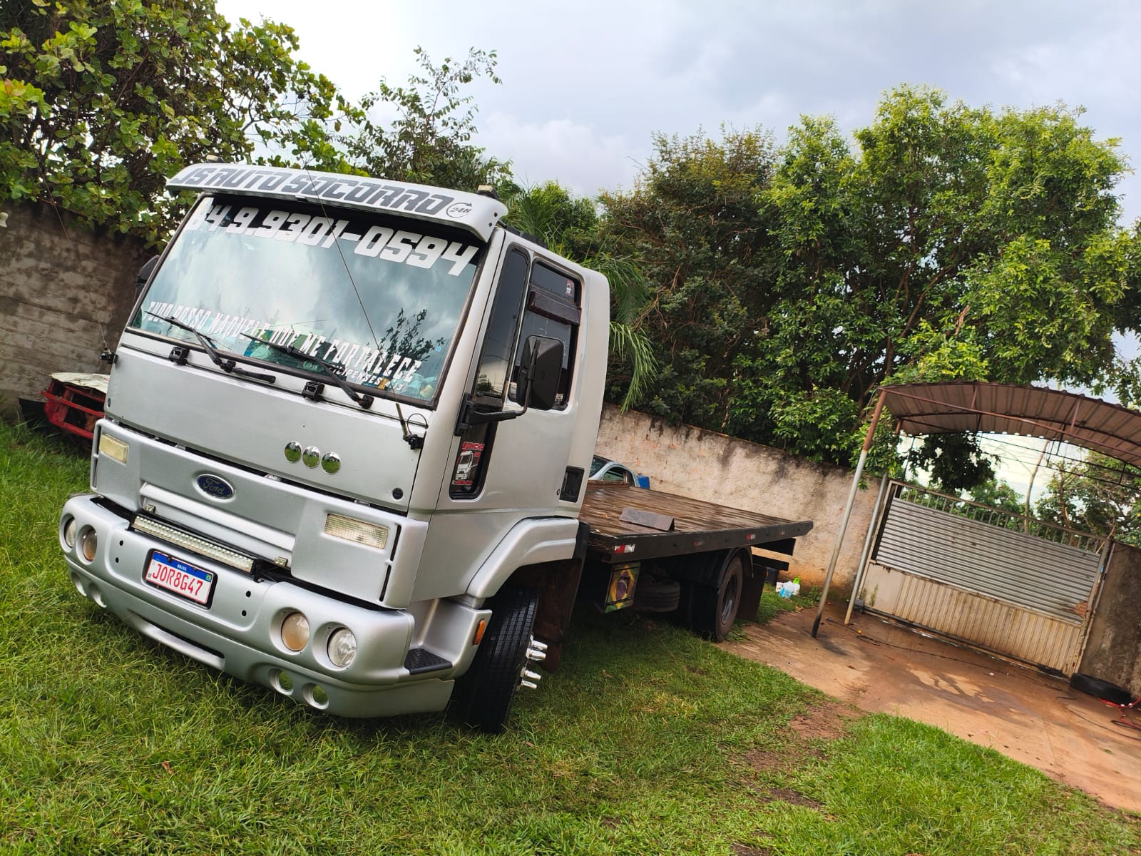 Guincho JS Auto Socorro pronto para atendimento